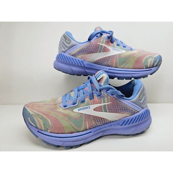 Brooks Women's Size 8.5 Comfy Footwear